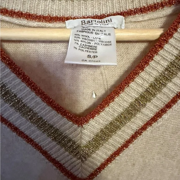 Elegant Tan V-Neck Sweater for Women - Picture 4 of 4